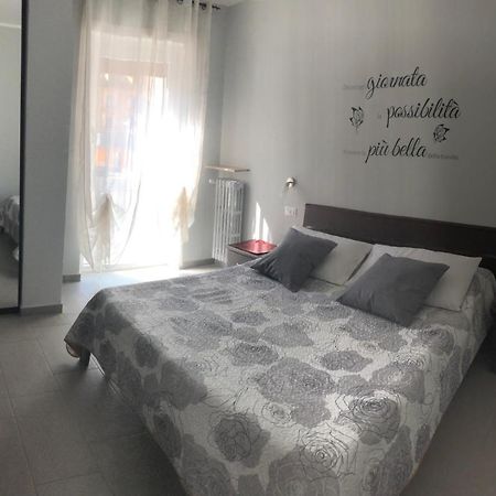 La Casa Di Monicamos Apartment Аоста Екстериор снимка