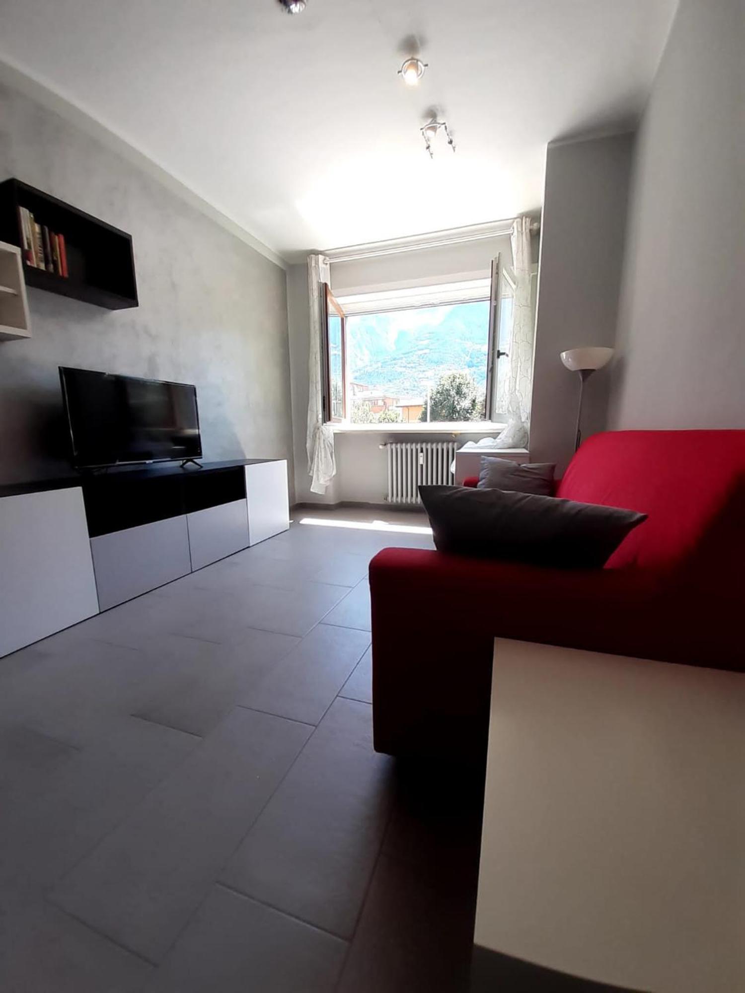 La Casa Di Monicamos Apartment Аоста Екстериор снимка